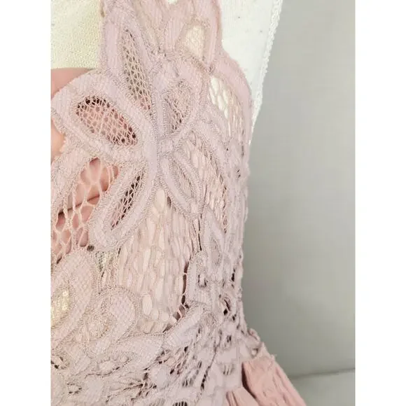 Free People Adella Cami Tank Top Womens M Mauve Lace Boho Tiered Flowy Romantic - Picture 13 of 15